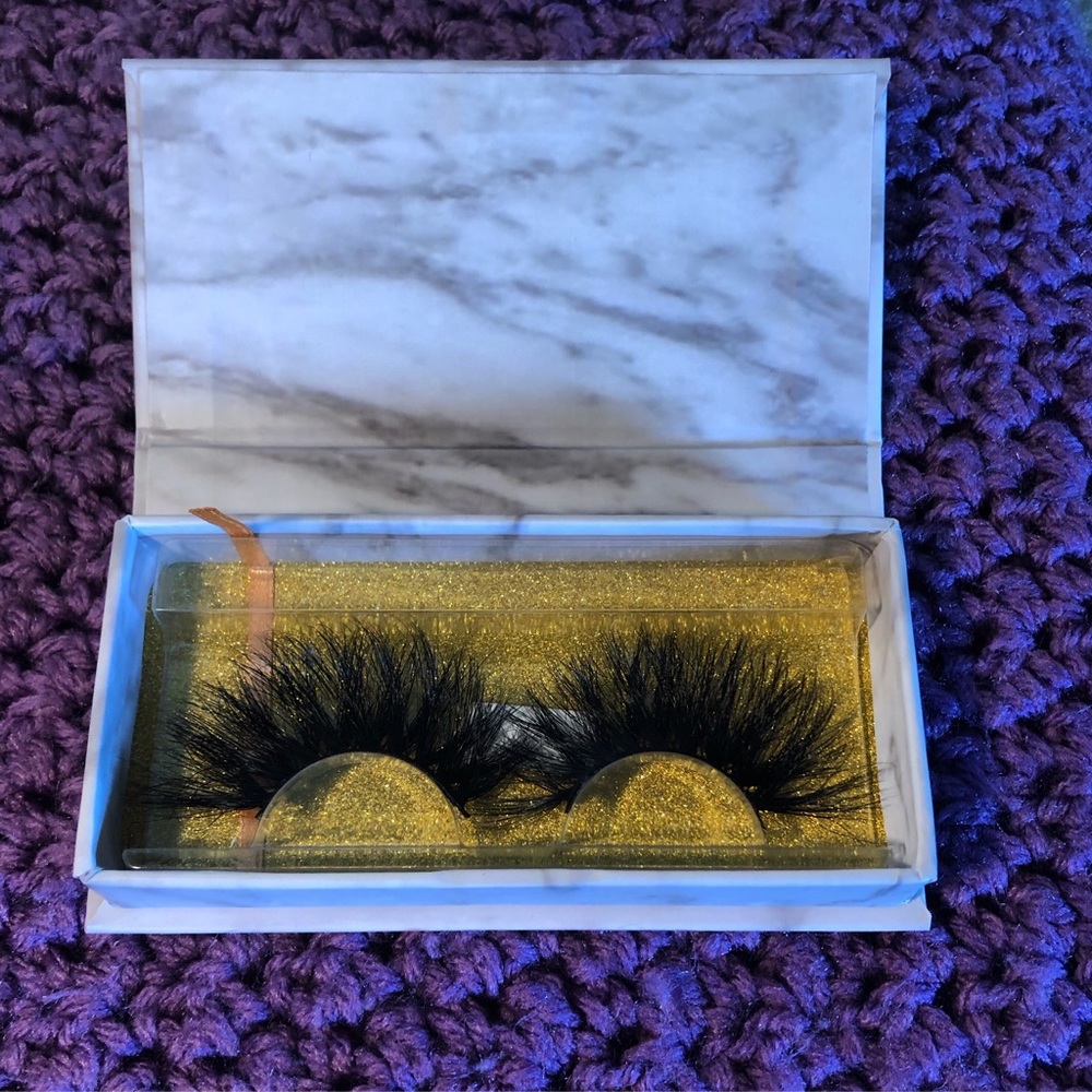 Eyelashes